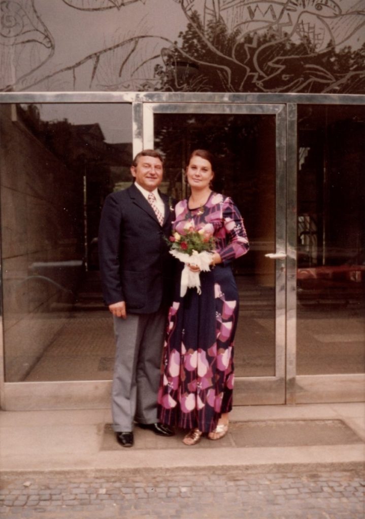 Laďka Kozderková - svatba 1974